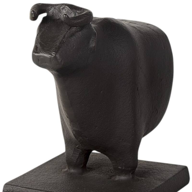 HomeRoots Set of Two 7" Black Fabric Bull Decorative Bookends - 4.25" W x 9" D x 6.75" H