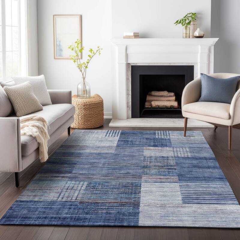 Machine Washable Indoor/Outdoor Contemporary Geo Chantille Rug