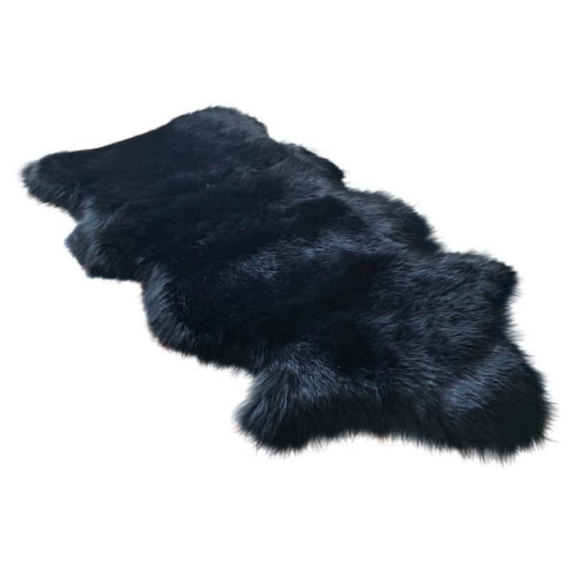 Highland Select Natural Long Wool Sheepskin 1-1/2 Pelt Shag Rug - 2' x 4'