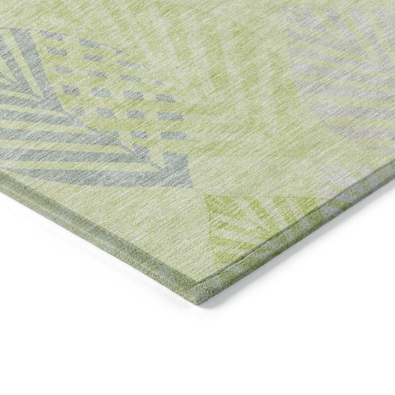HomeRoots Floral Transitional Rectangle Outdoor Rug