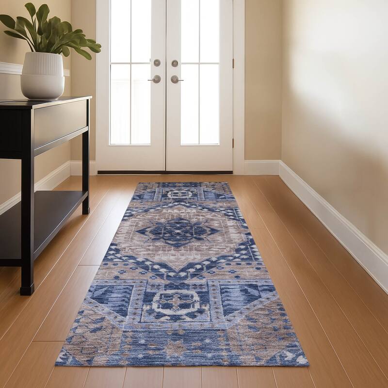 Premium Washable Super Soft Traditional Global Mayfield Rug - Brown - 2'3" x 7'6"