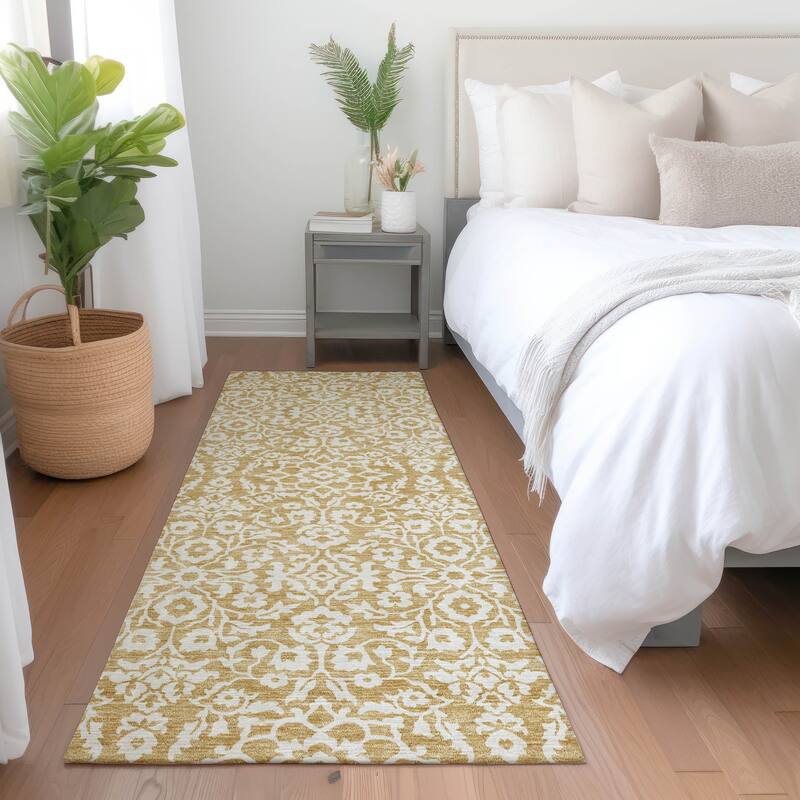 Premium Washable Super Soft Traditional Mekenzie Mayfield Rug - Gold - 2'3" x 7'6"