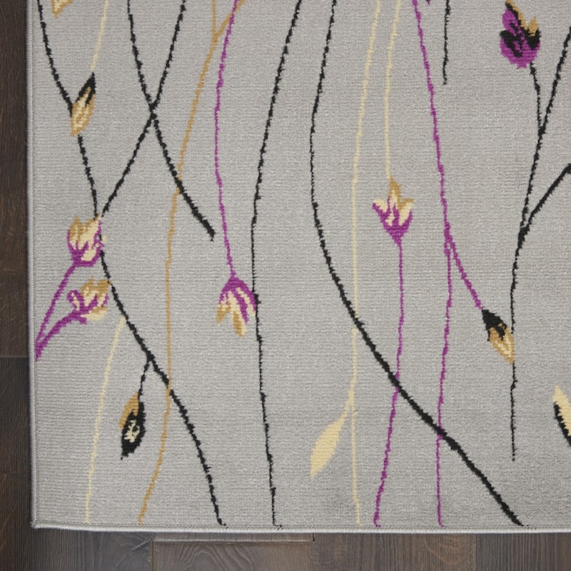 Liwas Power Loomed Floral Traditional Area Rug By HomeRoots - 120' X '84' X '0.5