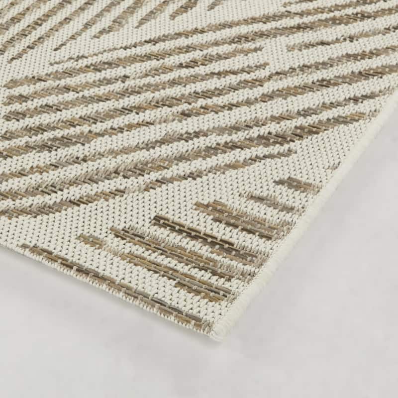 Cardenal Striped Geometric Indoor/Outdoor Area Rug