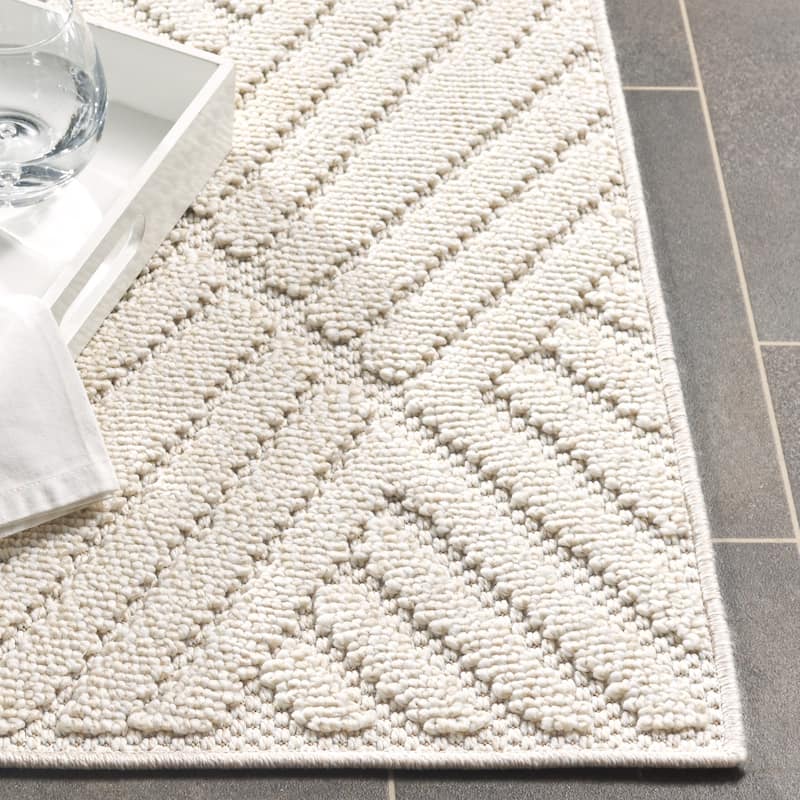 SAFAVIEH Global Joaquina Indoor/Outdoor Washable Backyard Patio Rug