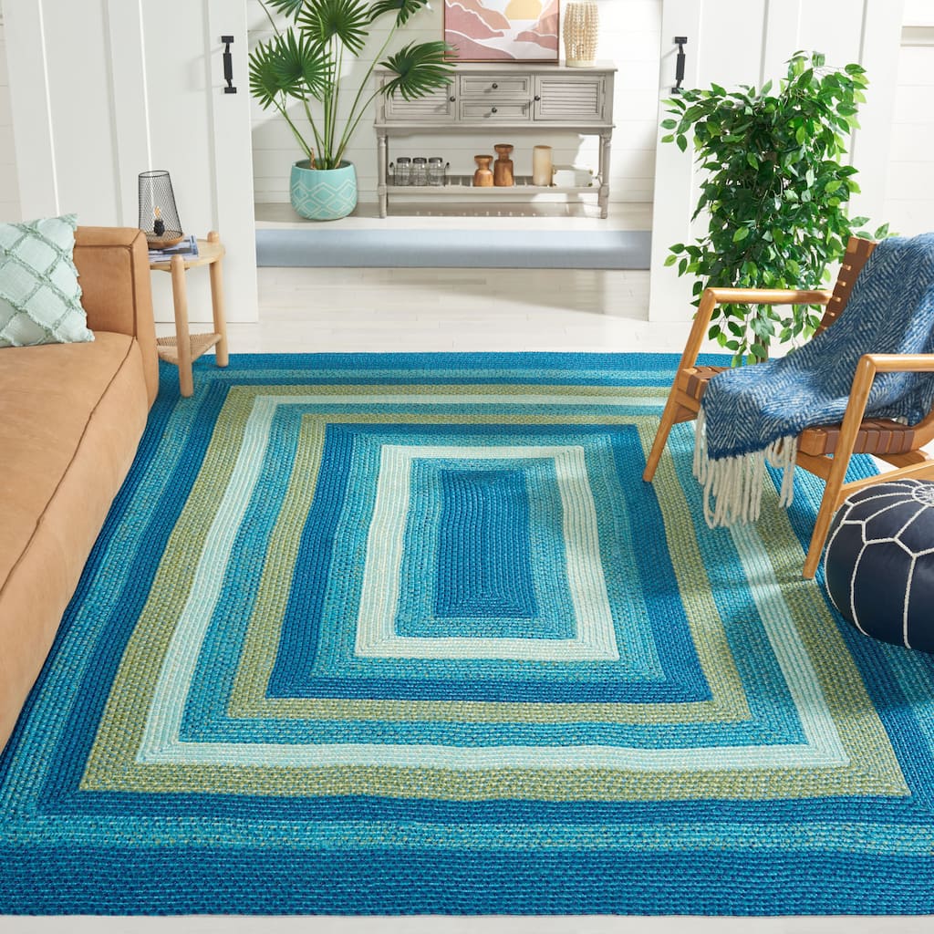 SAFAVIEH Handmade Braided Alexandrie Casual Rug