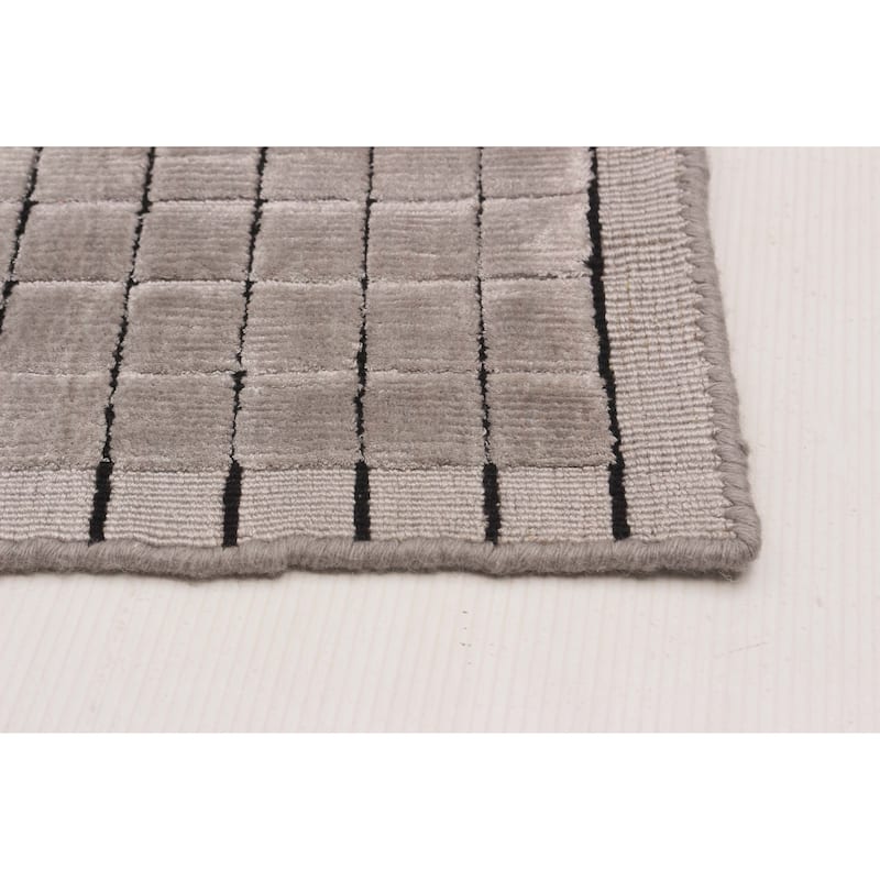 ECARPETGALLERY Hand Loomed Elysian Grey Viscose Rug - 6'8 x 9'5