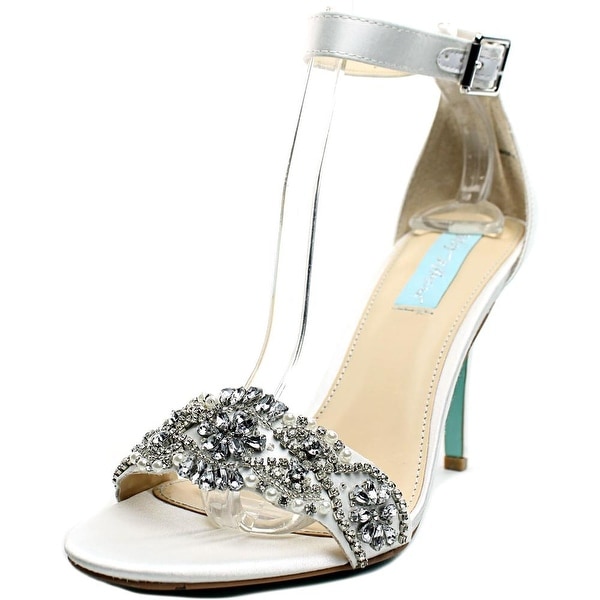 Betsey johnson hotsell juno sandal silver