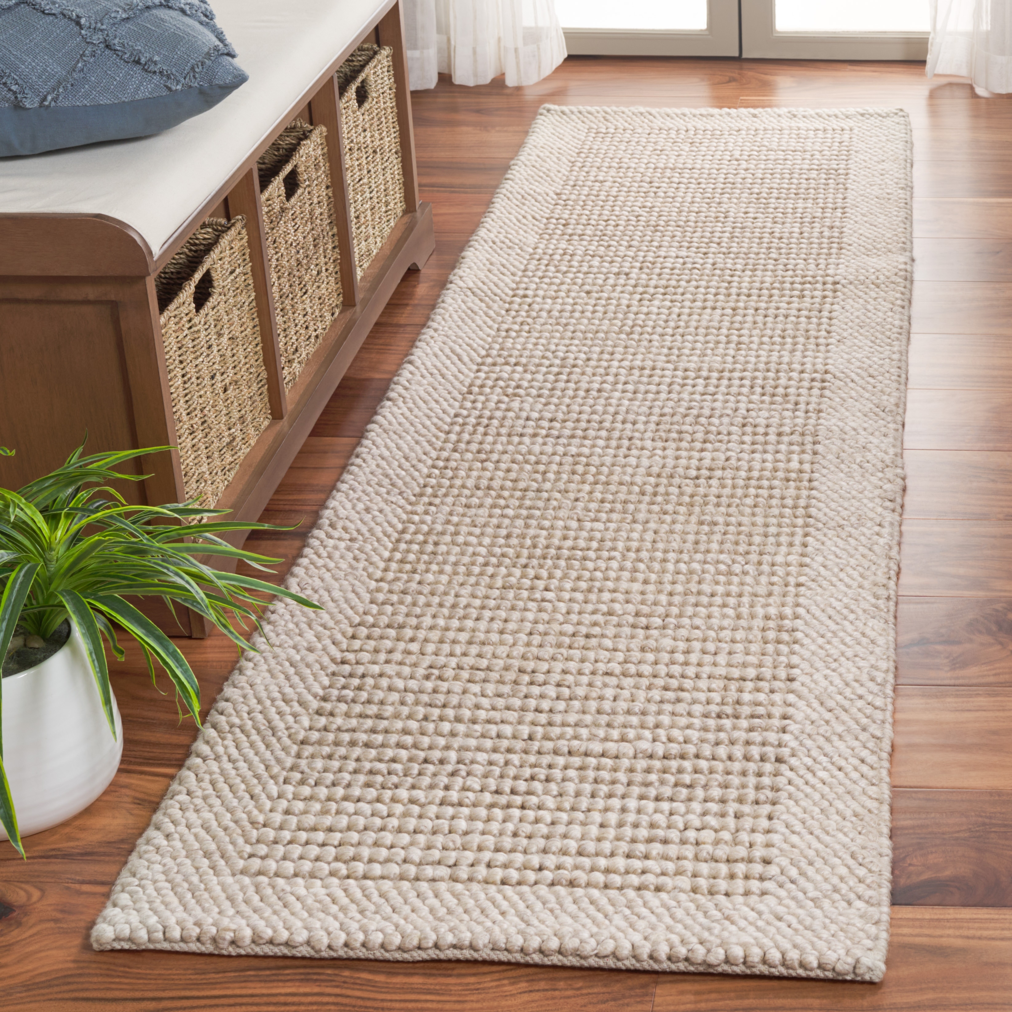 SAFAVIEH Handmade Natura Hendrien Farmhouse Wool Rug - Overstock