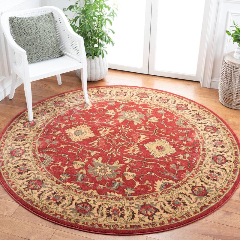 SAFAVIEH Mahal Marilynn Traditional Oriental Rug - 6'7" x 6'7" Round - Red/Beige - Runner/Round