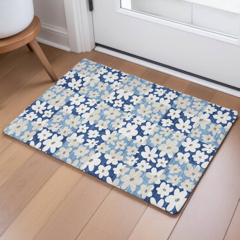Machine Washable Indoor/ Outdoor Floral Krissy Chantille Rug