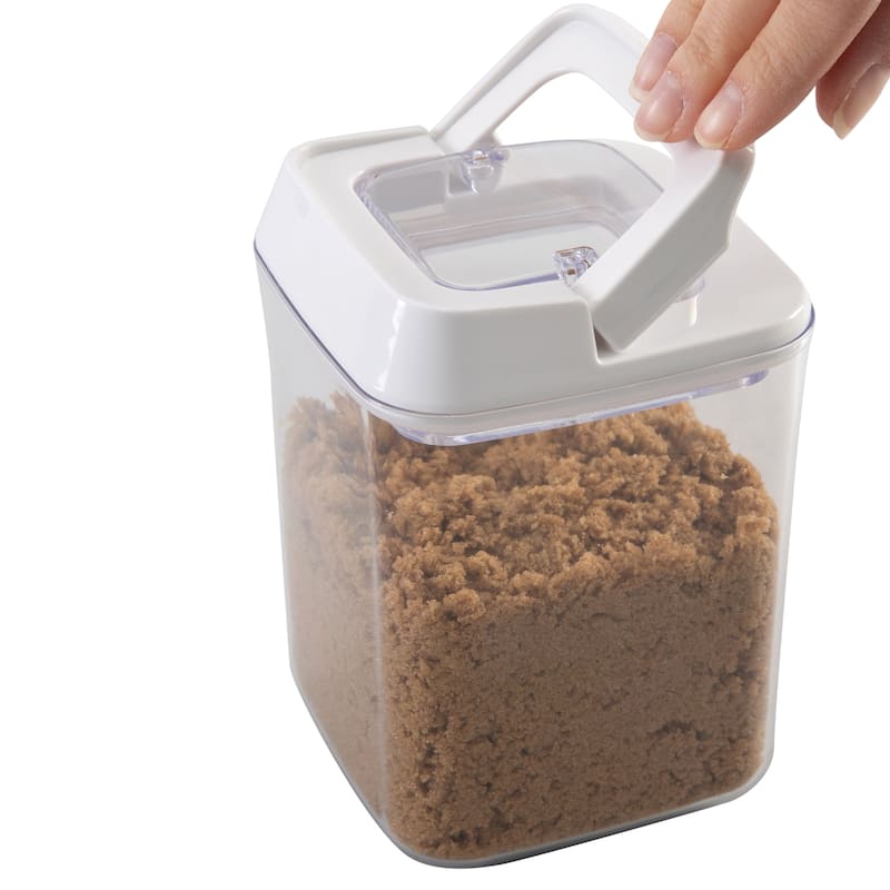 Kitchen Details .9L Airtight Stackable Container - 4.1"x 4.1"x 5.8"