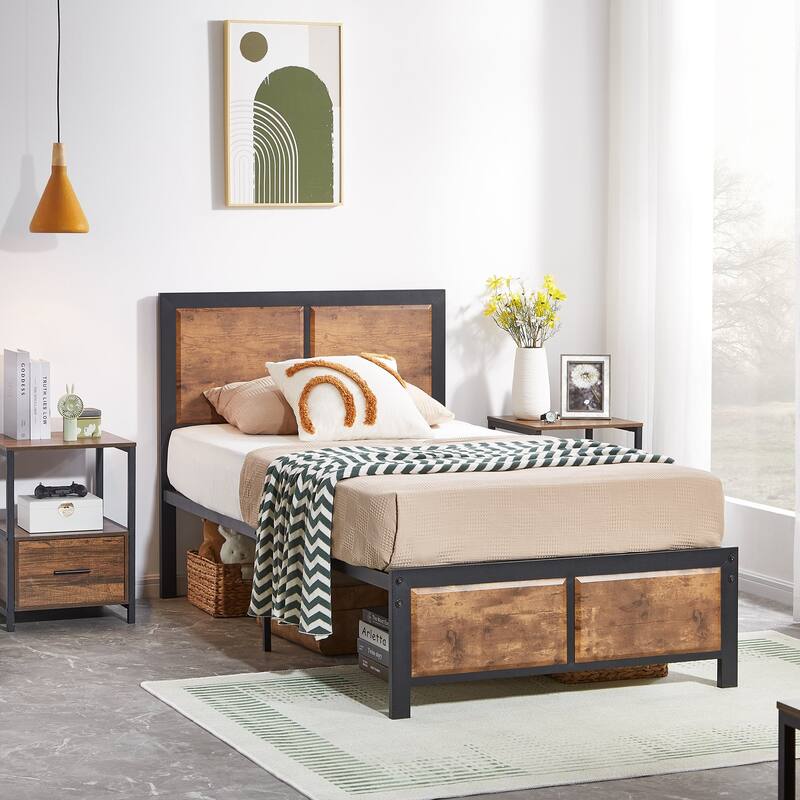Bedroom Set of 3 Wood Headboard Platform Bed Frame Set of 2 Nightstands with Charging Station USB Port