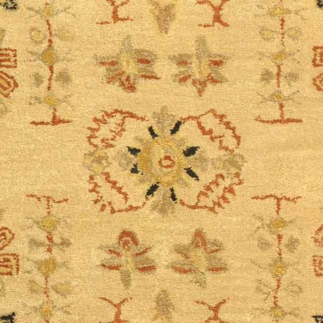 SAFAVIEH Handmade Anatolia Jamesina Traditional Oriental Hand-spun Wool Rug