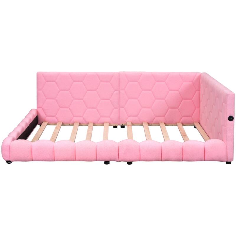 Roomfitters Full Upholstered Platform Bed with USB Charging Station and Accent Headboard Design