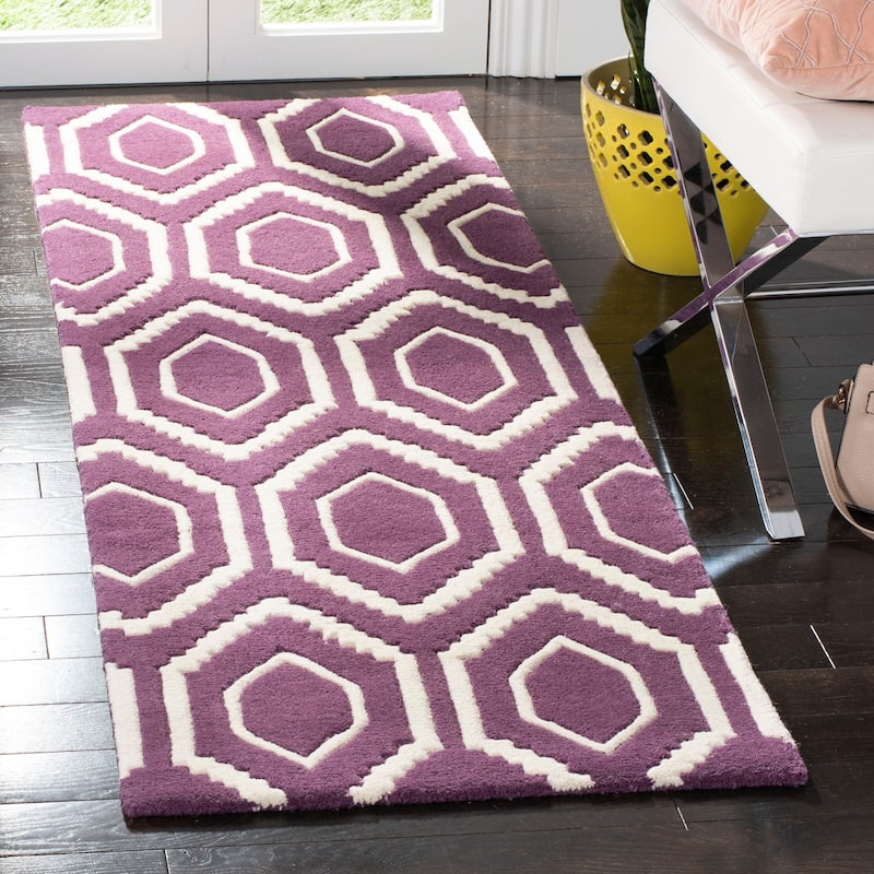SAFAVIEH Handmade Chatham Altrud Moroccan Modern Wool Rug - 2'3" x 7' Runner - Purple/Ivory