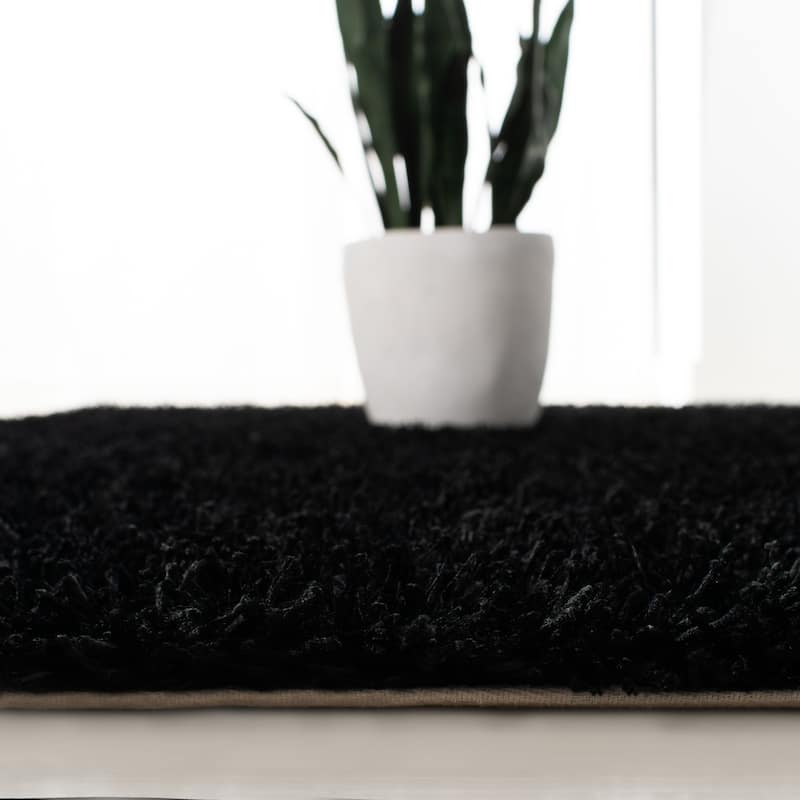 SAFAVIEH Handmade New Orleans Shag Dulce Area Rug