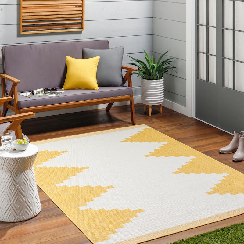 Livabliss Aleida Indoor/Outdoor Modern Area Rug - 7'10" Round - Yellow