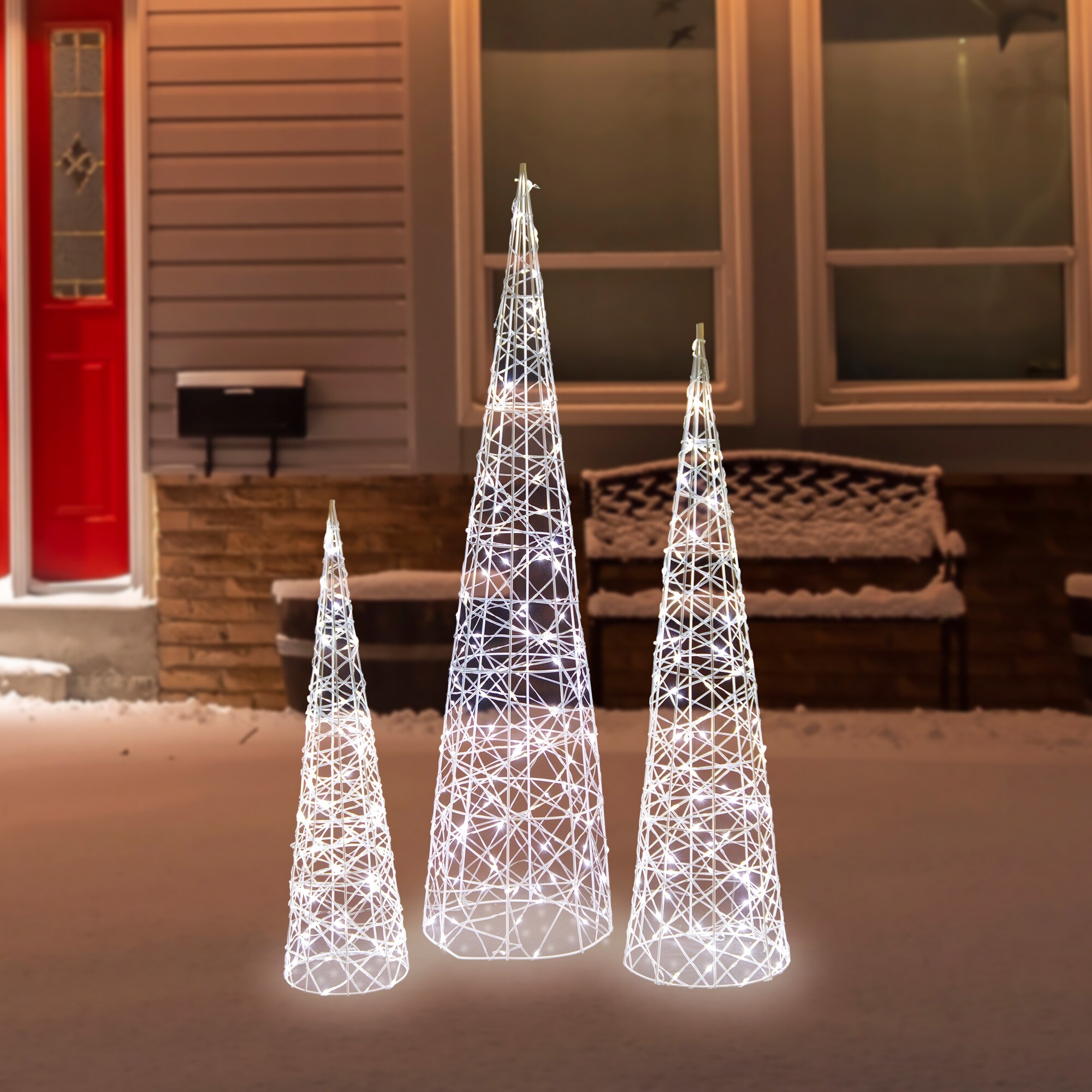 21 Christmas Wire Cone Tree With LED Lights - Bed Bath & Beyond
