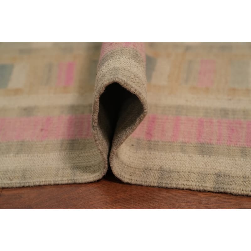 Hand Woven Southwestern Wool Grey Geometric Area Rug - 6' 0'' X 4' 0''