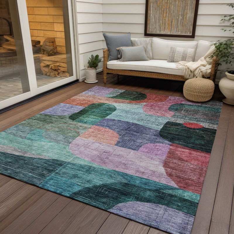 Machine Washable Indoor/ Outdoor Abstract Contemporary Chantille Rug