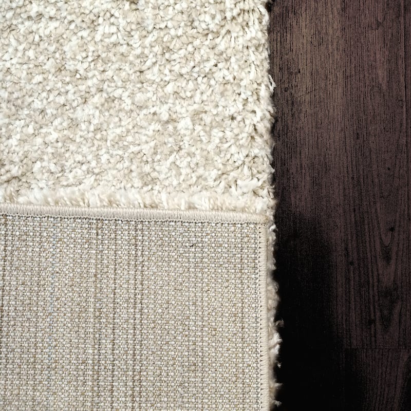 Dynamic Rugs Super Shaggy Polypropylene Shag Area Rug