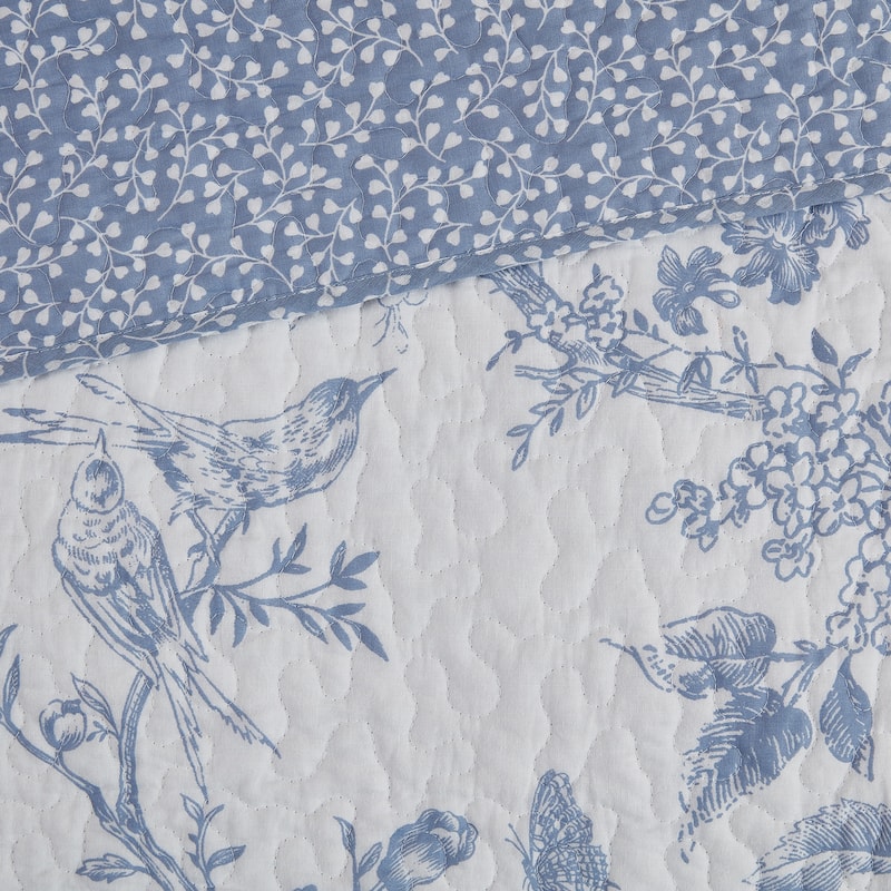 CEDAR COURT Chantilly Toile Floral All-Season Reversible Cotton Quilt Set