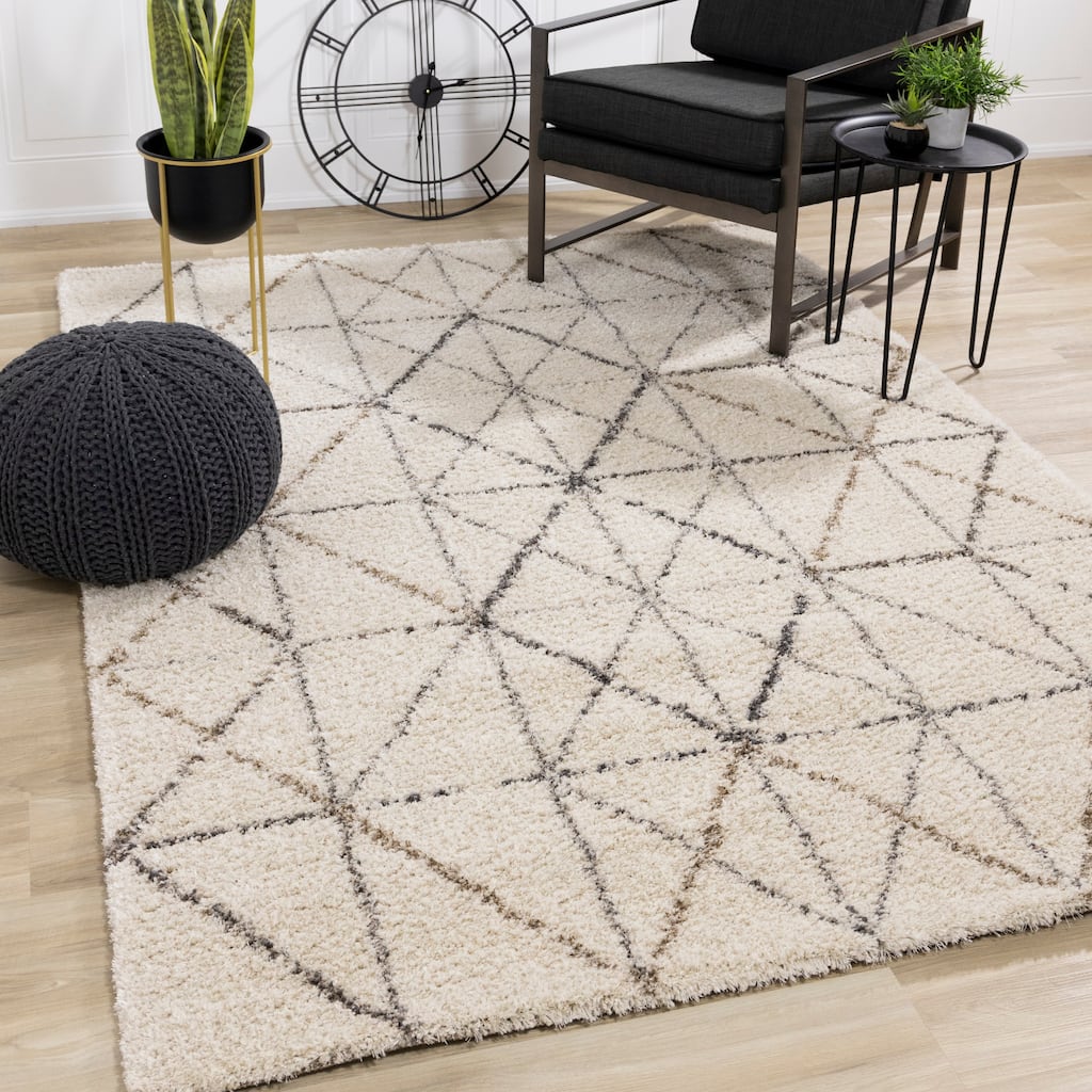 Lush Collection - Cream/Grey Geometric Rug