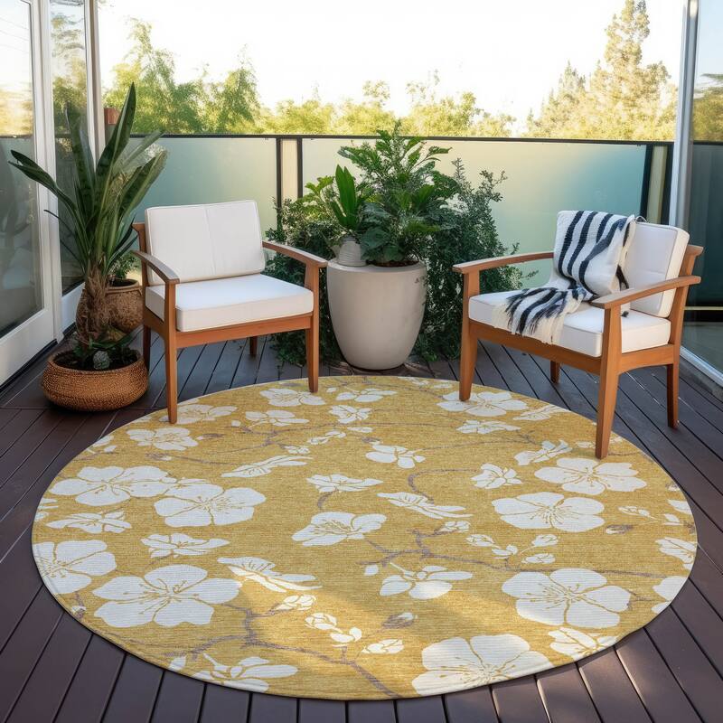 Machine Washable Indoor/ Outdoor Calm Floral Chantille Rug