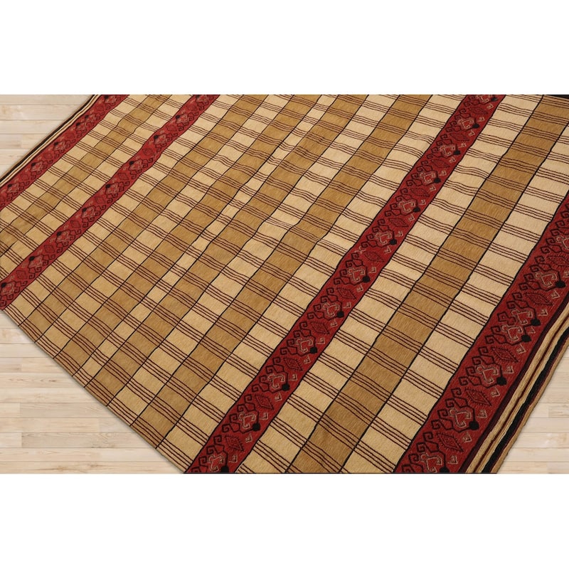 Hand Knotted Light Gold Flatweave Kilim Wool Traditional Area Rug - 5' 7'' x 7' 10''