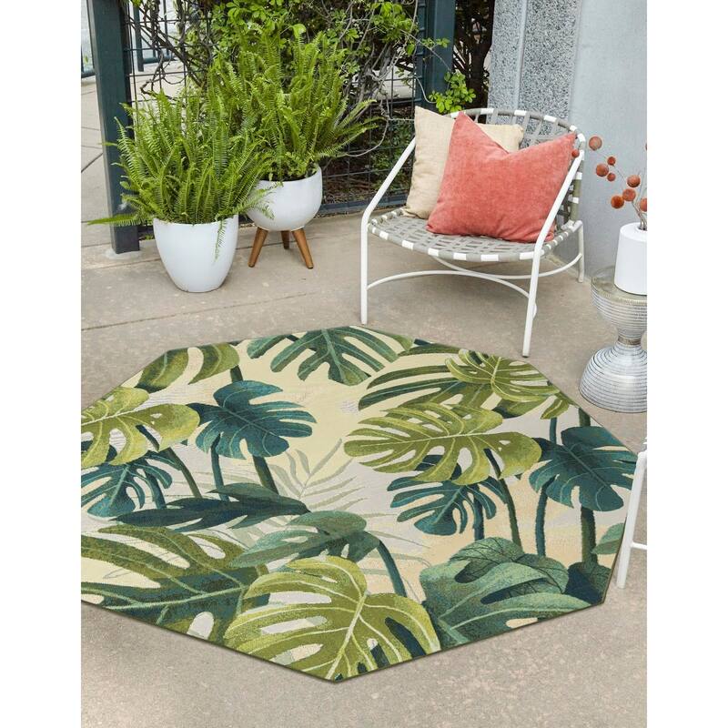 Outdoor Turgh Collection Area Rug - Green - 7'1"x7'1" Octagon