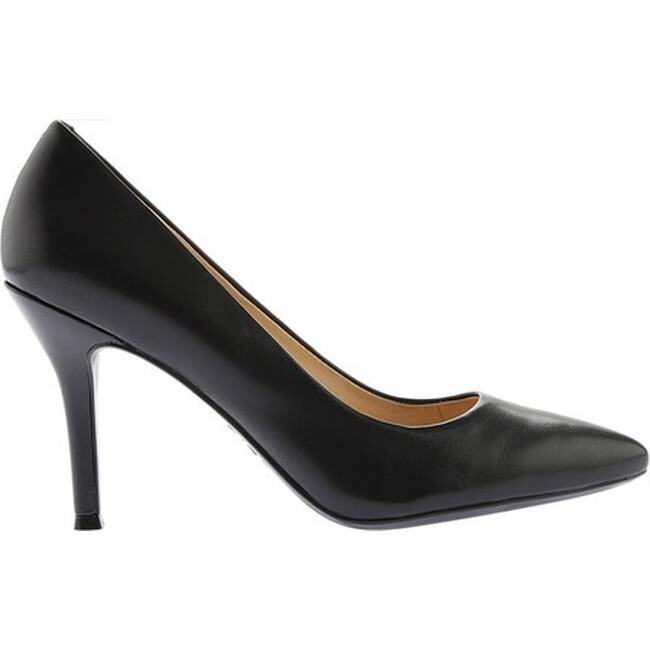 nine west black patent leather pumps