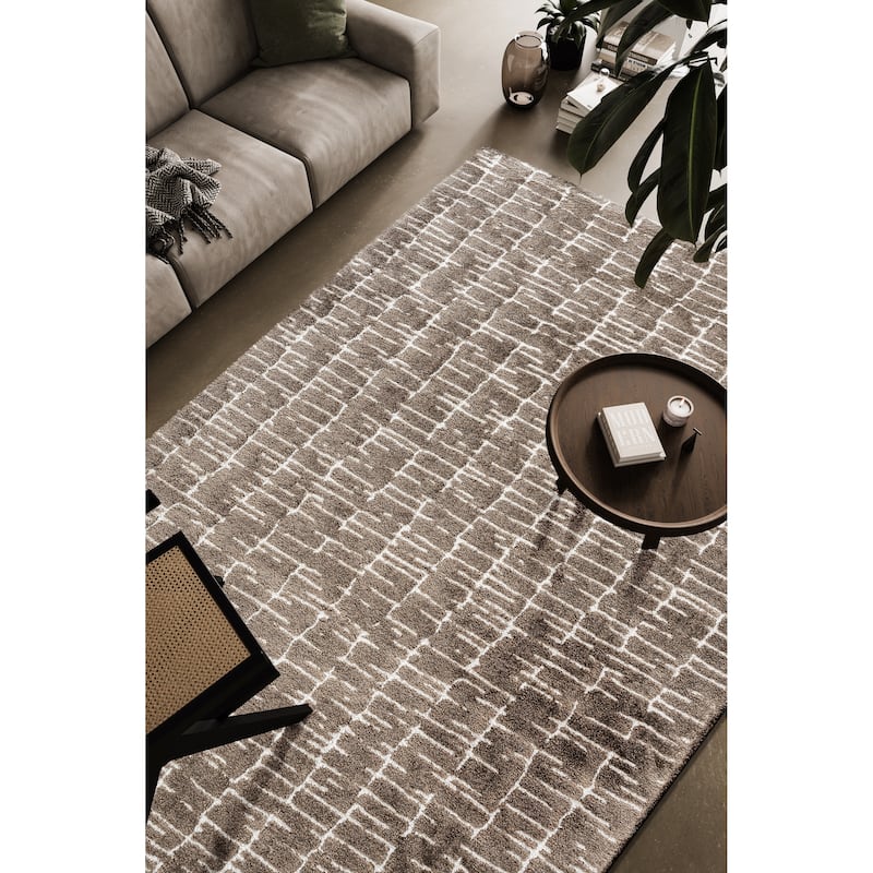 Nina Genesis Brown and Ivory Recycled Polyester Area Rug - 9' x 12'
