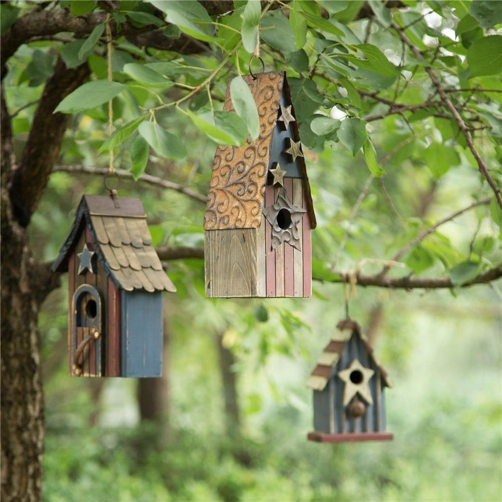 Glitzhome Wooden Patriotic Distressed Garden Birdhouse with Stars