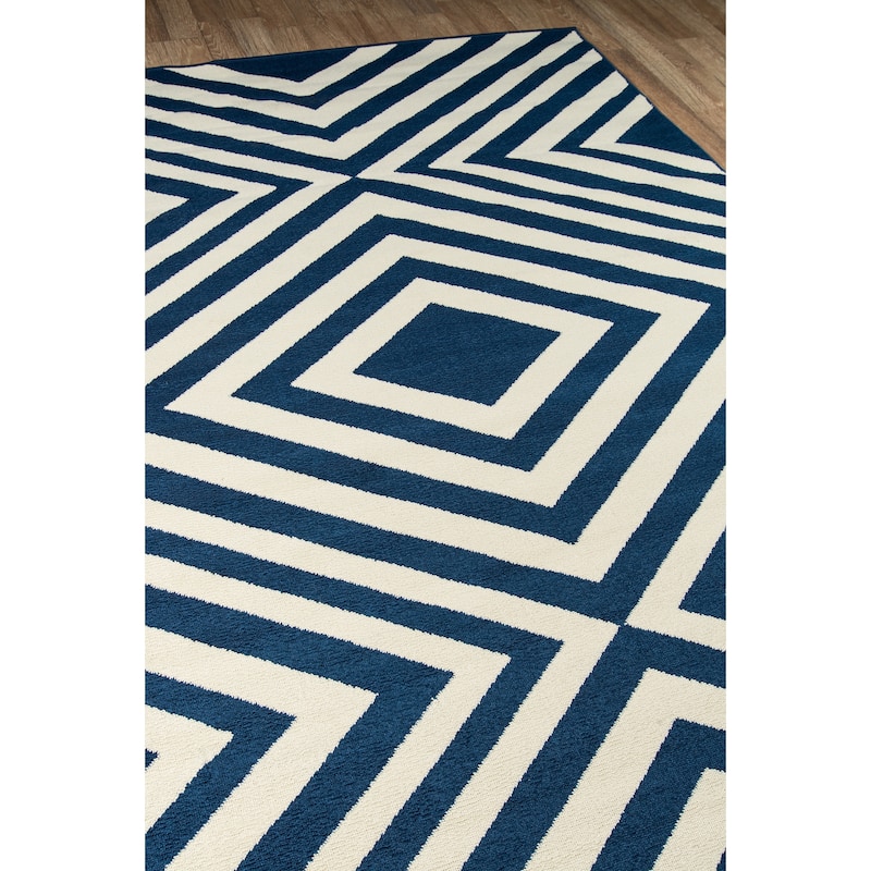 Momeni Baja Zig-Zag Easy Care Indoor Outdoor Area Rug