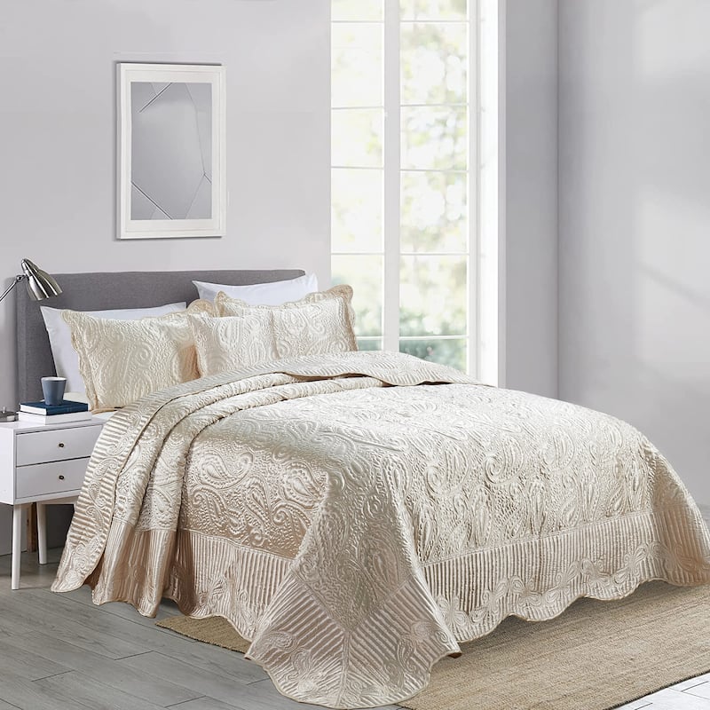 Serenta Quilted Satin 4-piece Bedspread Set
