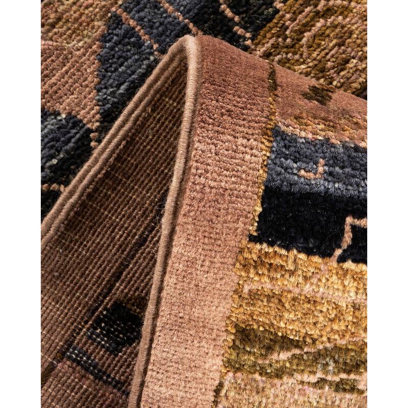 Overton Hand Knotted Wool Contemporary Abstract Beige Area Rug - 4' x 6'