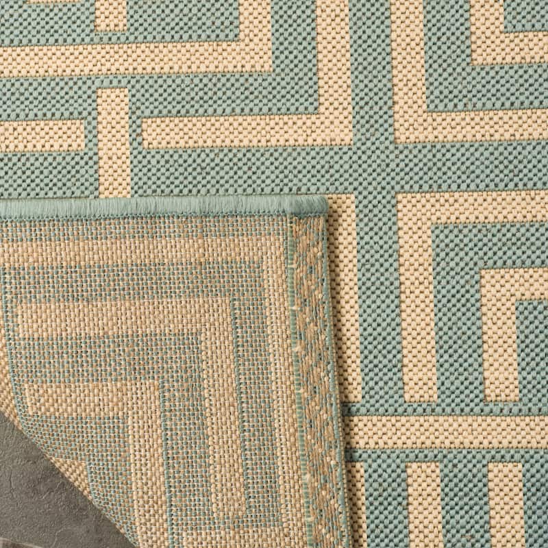 SAFAVIEH Linden Darla Indoor/ Outdoor Waterproof Patio Backyard Rug
