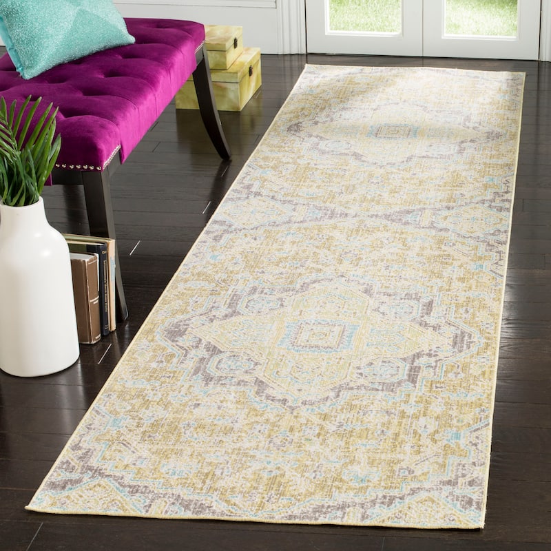 SAFAVIEH Windsor Heddy Shabby Chic Oriental Polyester Rug - 3' x 8' Runner - Light Grey/Lime