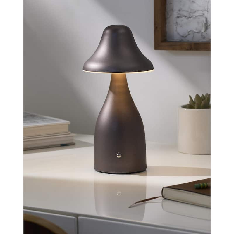 Livabliss Furnas Traditional Accent Table Lamp - Brown