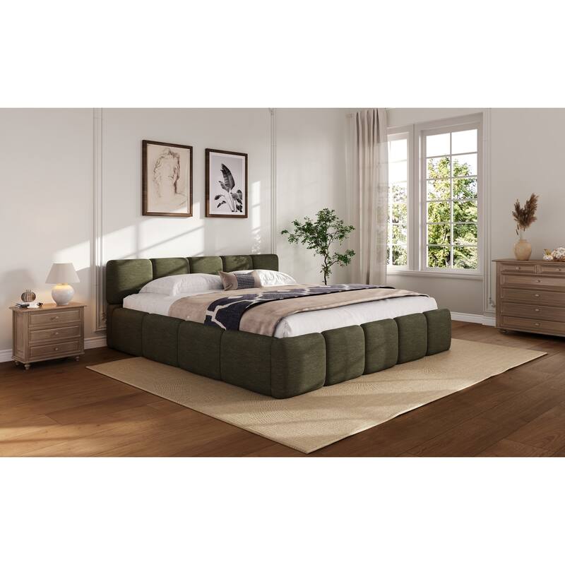 Boucle Upholstered Bed Low Profile Grounded Bed Block-shape Floor Bed Wingback Platform Bed with Thick Headboard and Footboard