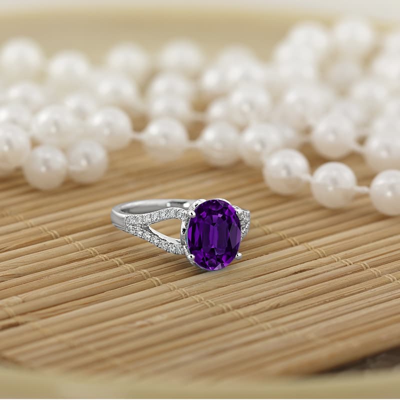 Auriya 2ct Fancy Oval Purple Amethyst and Diamond Engagement Ring 1/3cttw 14k Gold