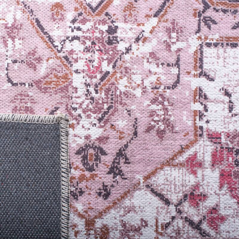 SAFAVIEH Serapi Machine Washable Nealie Shabby Chic Distressed Rug