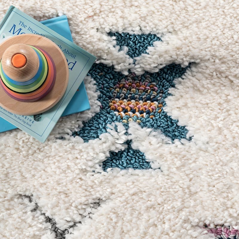 Nuloom Natalia Southwestern Shag Tassel Area Rug