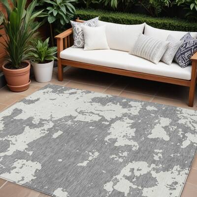 HomeRoots Abstract Transitional Rectangle Outdoor Rug