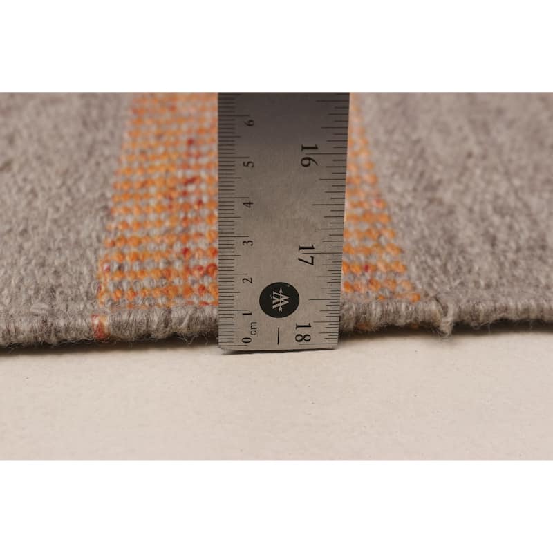 Boho Beige Kilim 4'11" x 8'2" - 4'11 x 8'2
