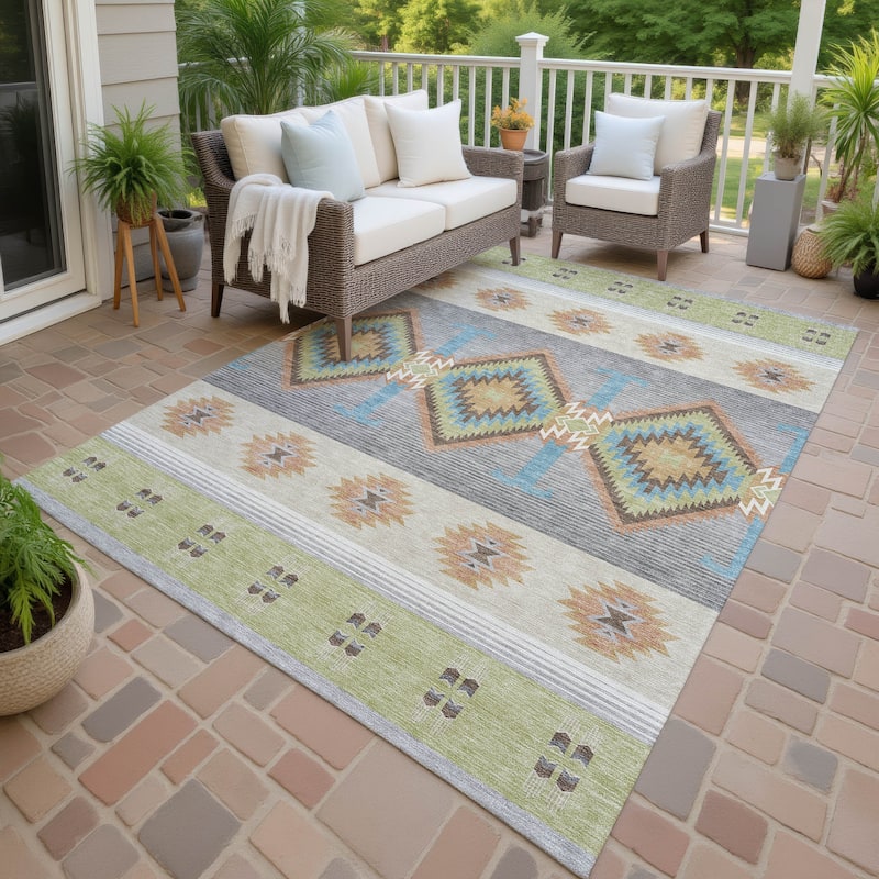 Machine Washable Indoor/ Outdoor Global Chennai Chantille Rug - Aloe - 5' x 7'6"
