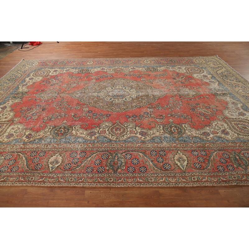 Traditional Tabriz Persian Vintage Rug Handmade Wool Carpet - 9'4" x 13'0"