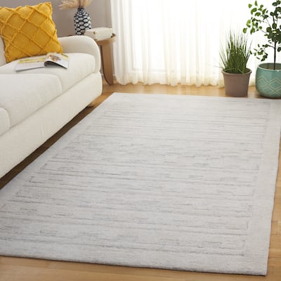 SAFAVIEH Handmade Harvest Bozhidarka Wool Rug
