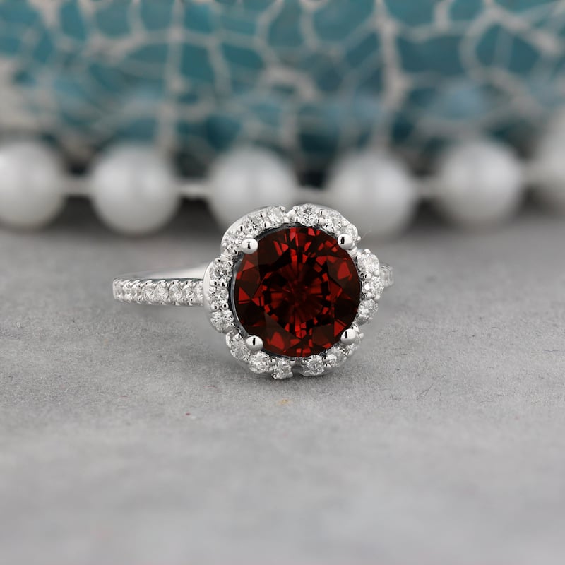 Auriya Vintage 3 1/10ct Fancy Garnet Gemstone and Halo Diamond Engagement Ring 3/8ct Fancy 14k Gold